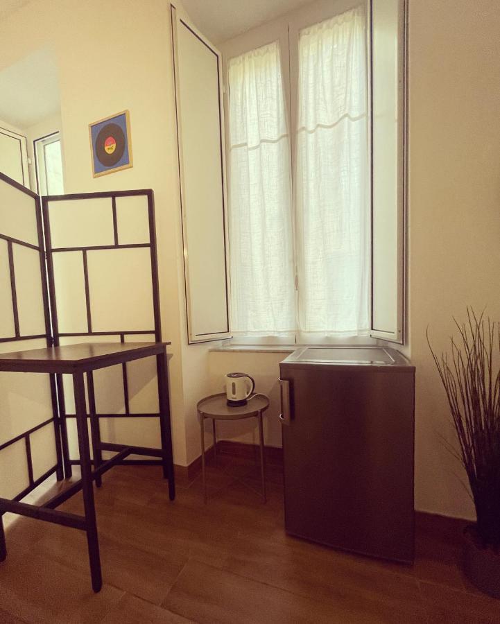 Central Rooms Napoli Экстерьер фото